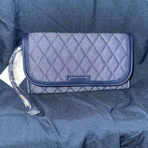 Vera Bradley wristlet wallet